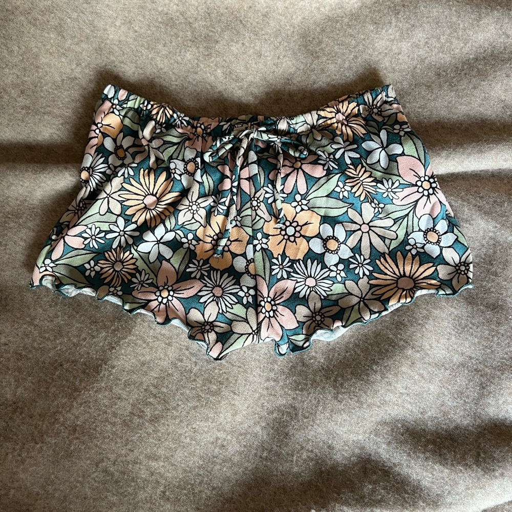 Gilly Hicks | soft sleep shorts